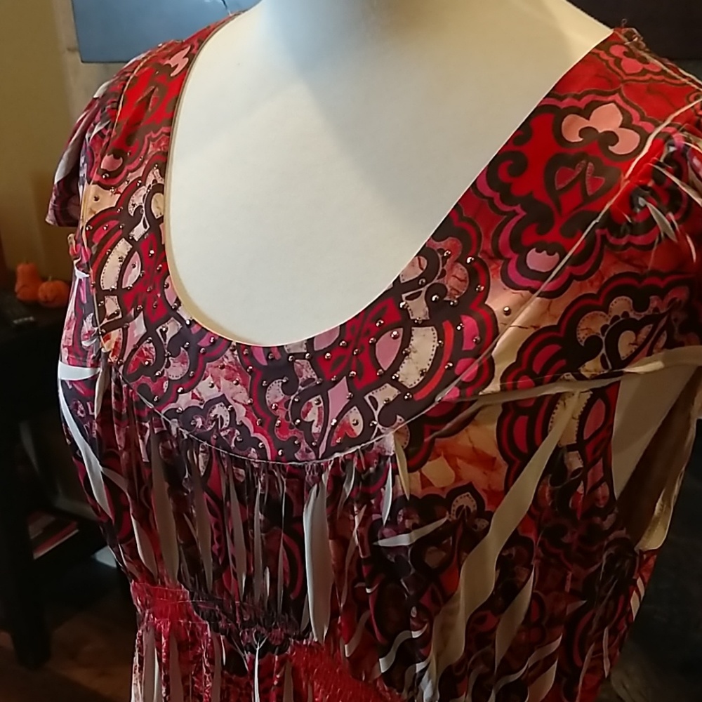 Dress - Picture 2 of 3